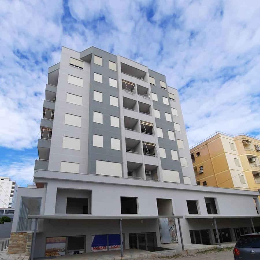 Seaside Apartment Best Durrës Esterno foto