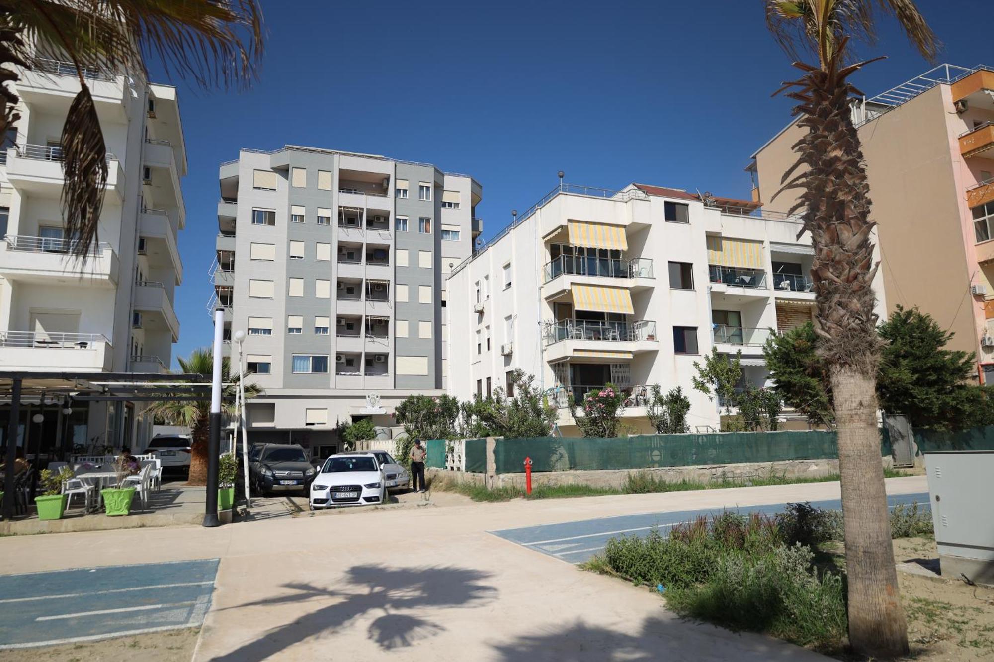 Seaside Apartment Best Durrës Esterno foto