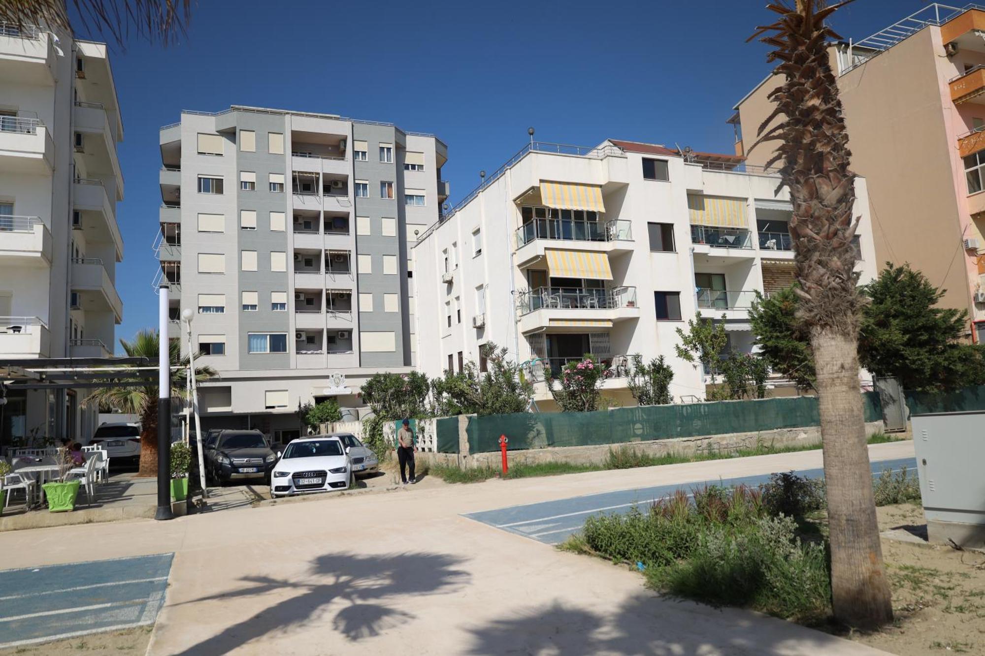 Seaside Apartment Best Durrës Esterno foto