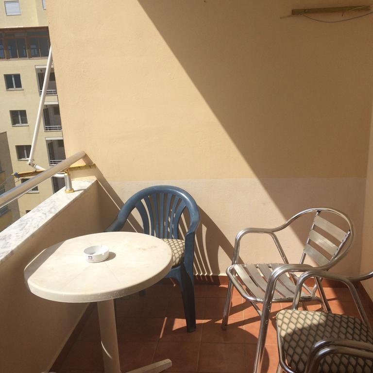 Seaside Apartment Best Durrës Esterno foto