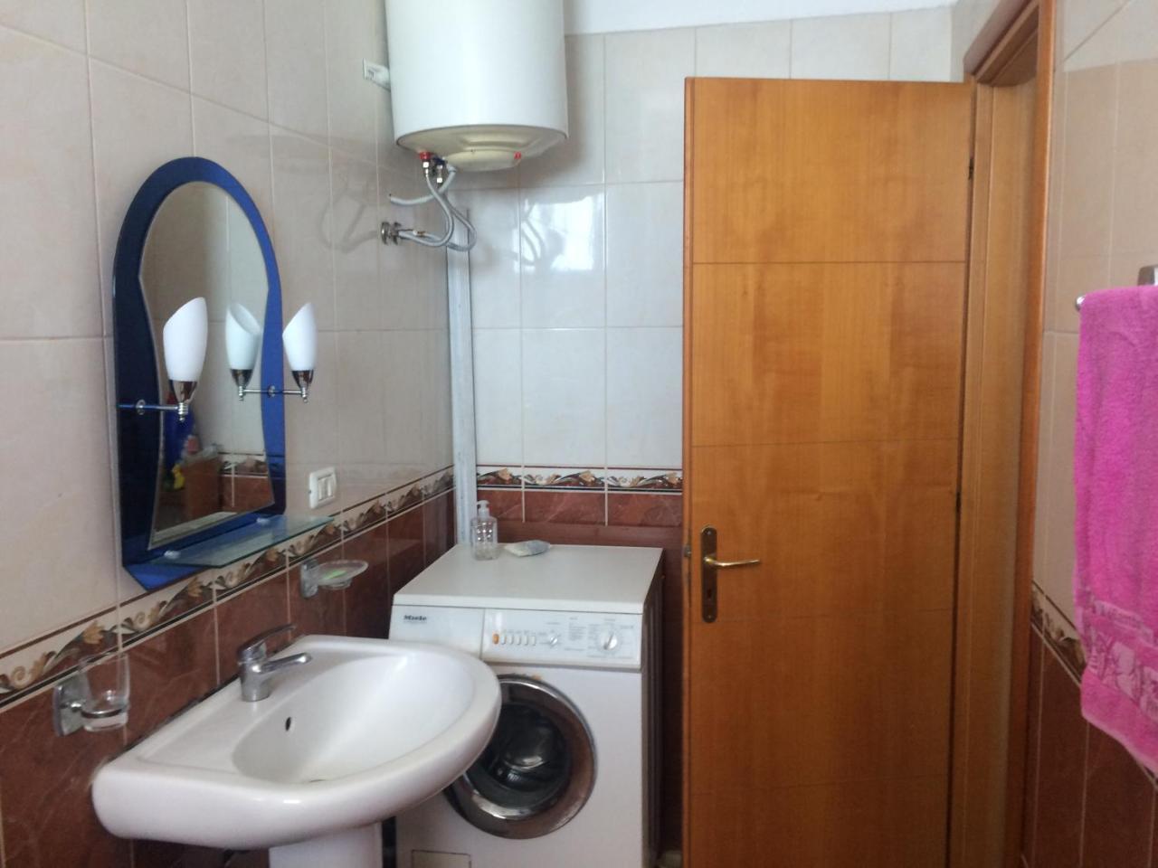 Seaside Apartment Best Durrës Esterno foto